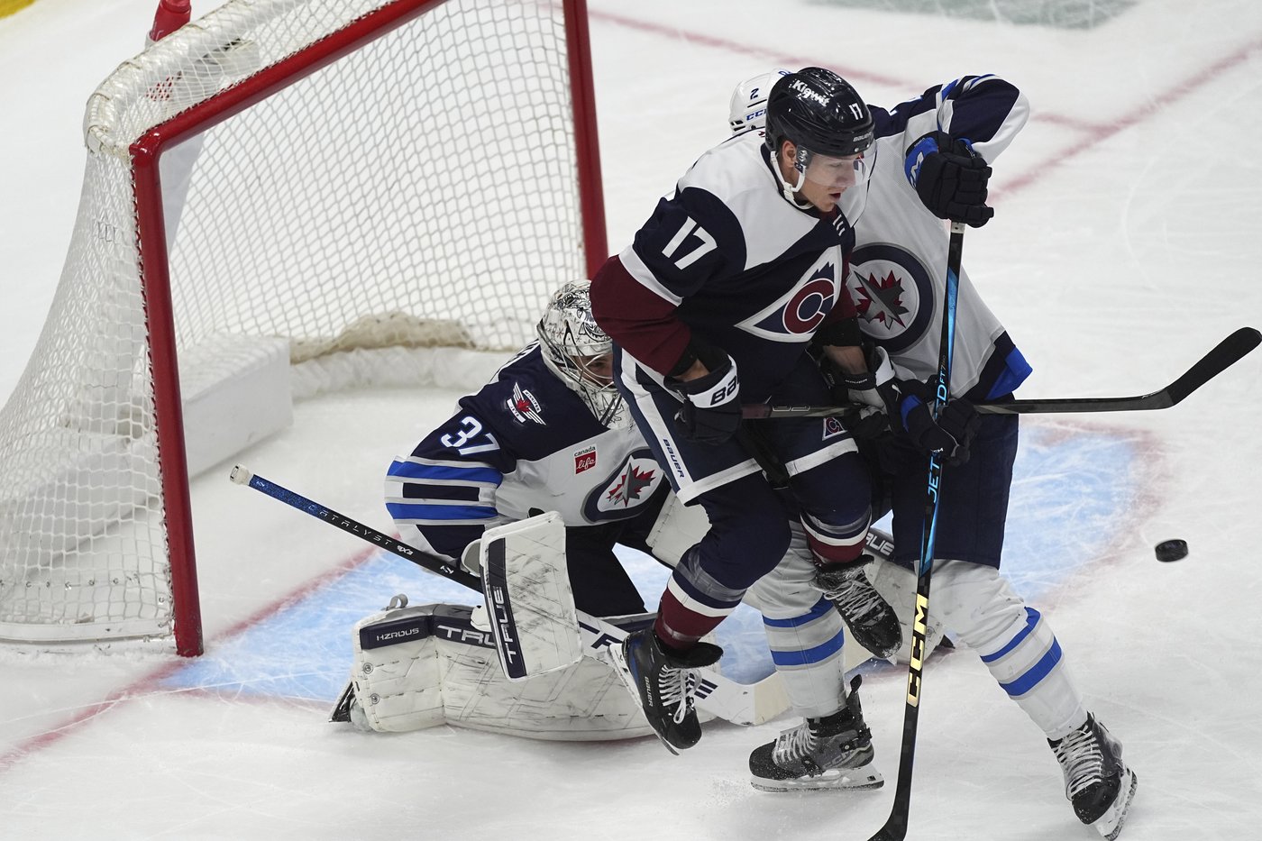 Pionk scores in OT to lift Jets to 3-2 win over Avalanche | iNFOnews.ca Pionk scores in OT to lift Jets to 3-2 win over Avalanche | iNFOnews.ca