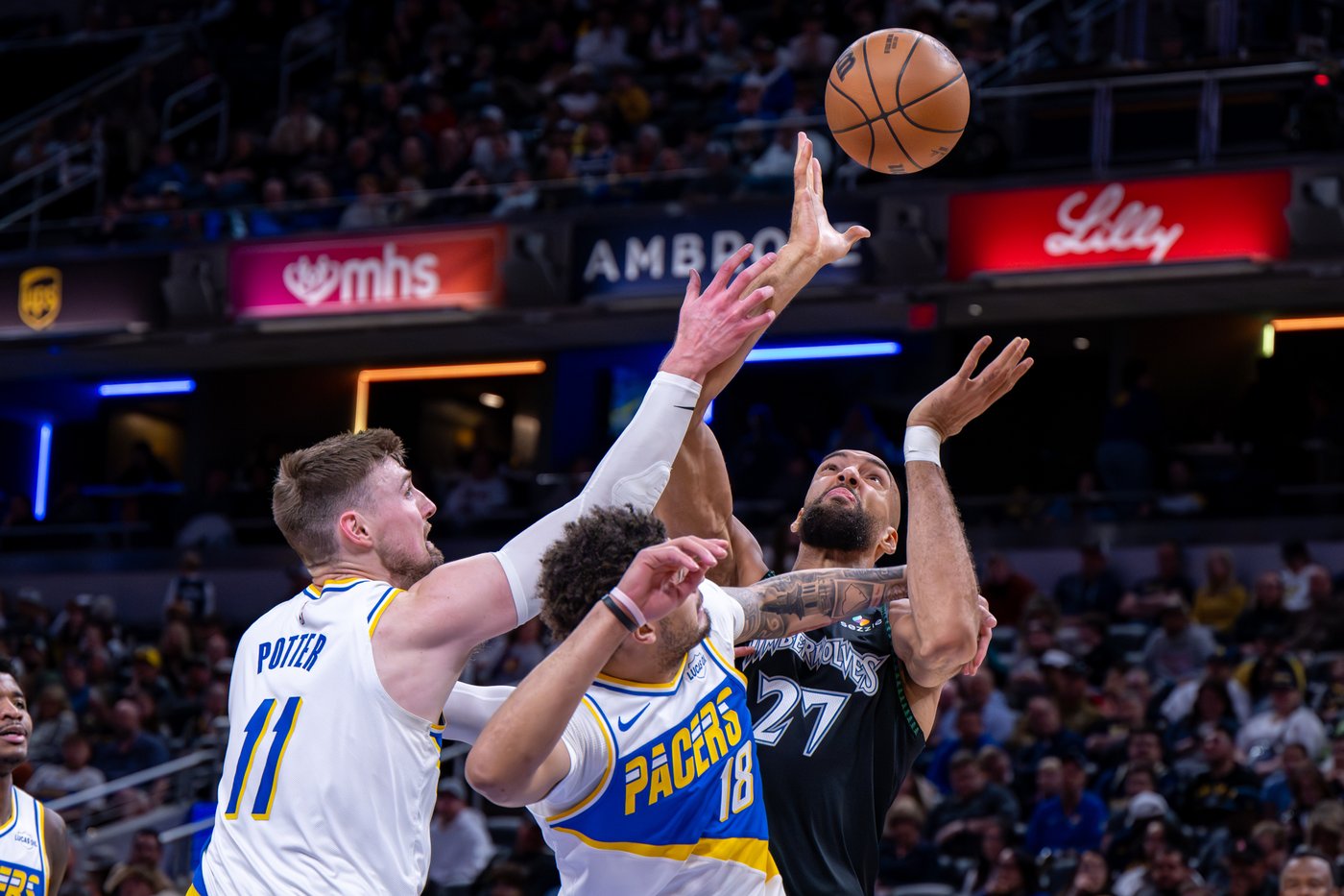 Ayo Dosunmu scores 24 as Timberwolves beat the Pacers 124-104 and clinch a playoff berth | iNFOnews.ca Ayo Dosunmu scores 24 as Timberwolves beat the Pacers 124-104 and clinch a playoff berth | iNFOnews.ca