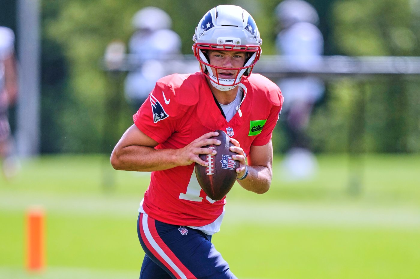 Drake Maye is being more vocal and it's already paying off as he prepares for Year 3 with Patriots | iNFOnews.ca