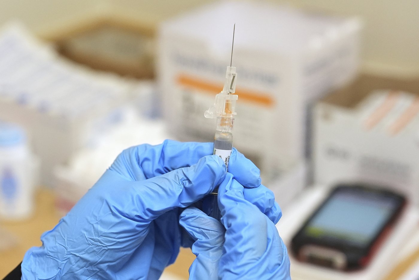 Flu has peaked in Canada while cases remain high but 'stable or decreased': PHAC | iNFOnews.ca