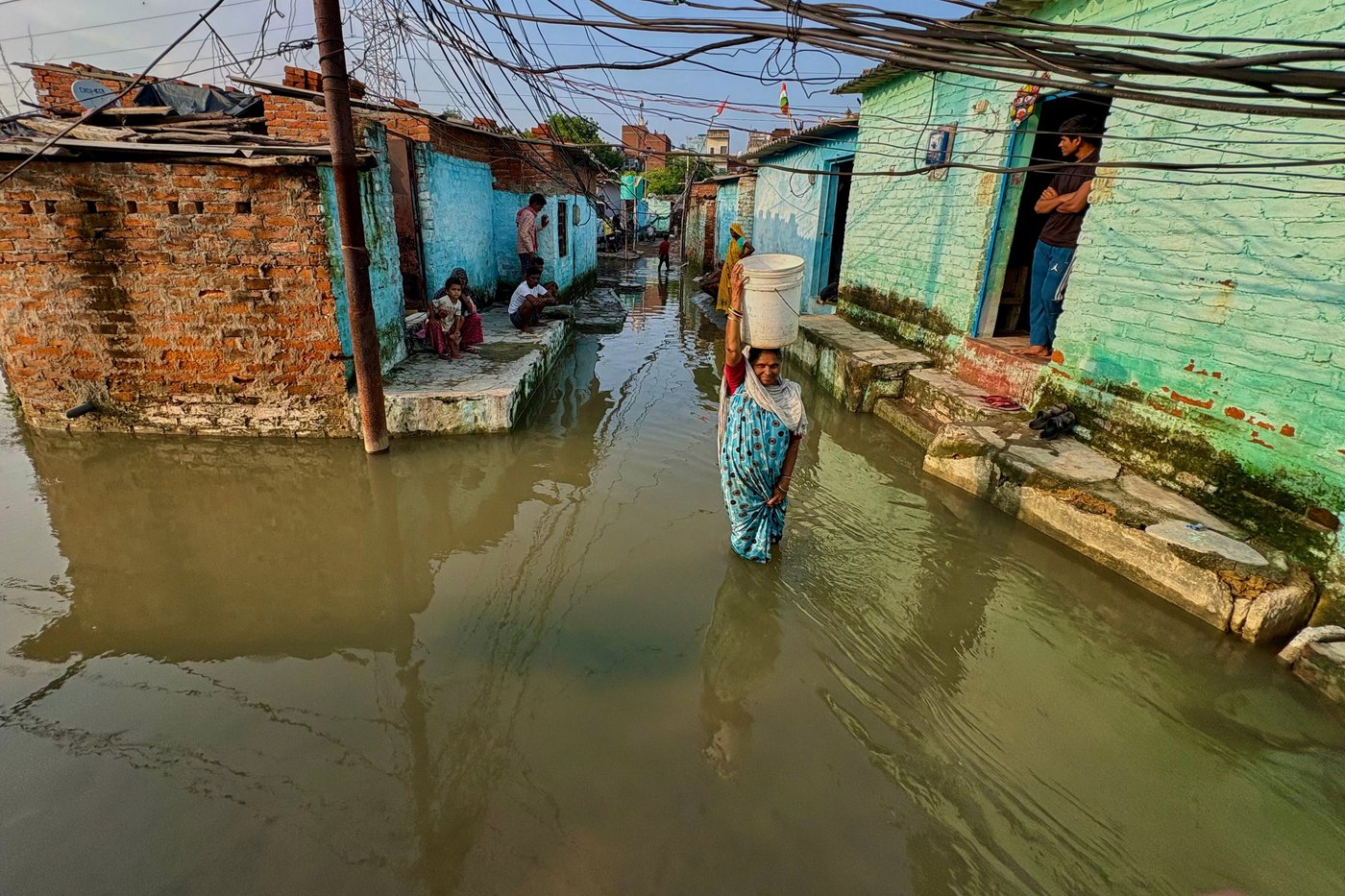 Heavy rain and flooding kill at least 62 in northern India | iNFOnews.ca
