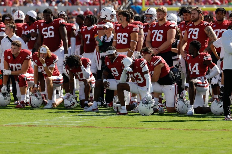 Oklahoma to add padding to brick wall around field after injury to receiver Keontez Lewis | iNFOnews.ca