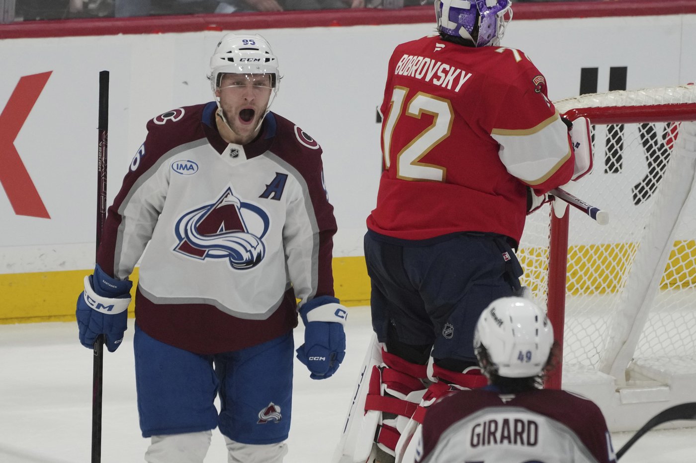 Drouin scores his first 2 goals of season, Avs beat slumping Panthers 7-4 | iNFOnews.ca Drouin scores his first 2 goals of season, Avs beat slumping Panthers 7-4 | iNFOnews.ca