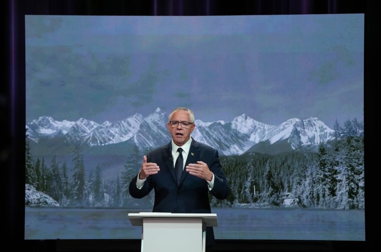 B.C. begins voting without Conservatives' costed platform, Doerkson calls it imminent | iNFOnews.ca