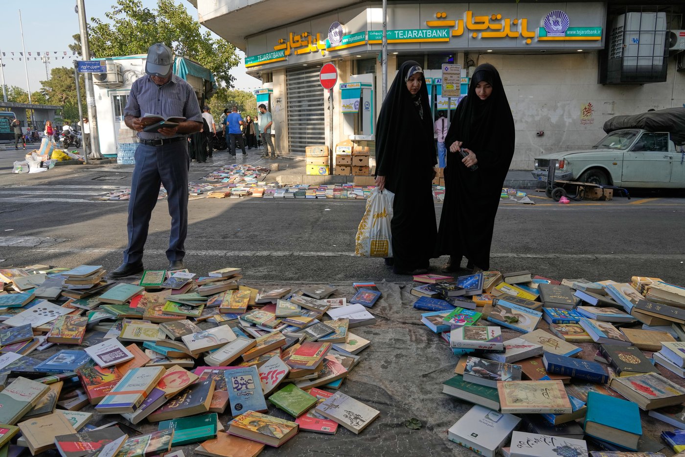 US military launches new airstrikes to 'swiftly punish' Iran for deaths of US troops | iNFOnews.ca US military launches new airstrikes to 'swiftly punish' Iran for deaths of US troops | iNFOnews.ca