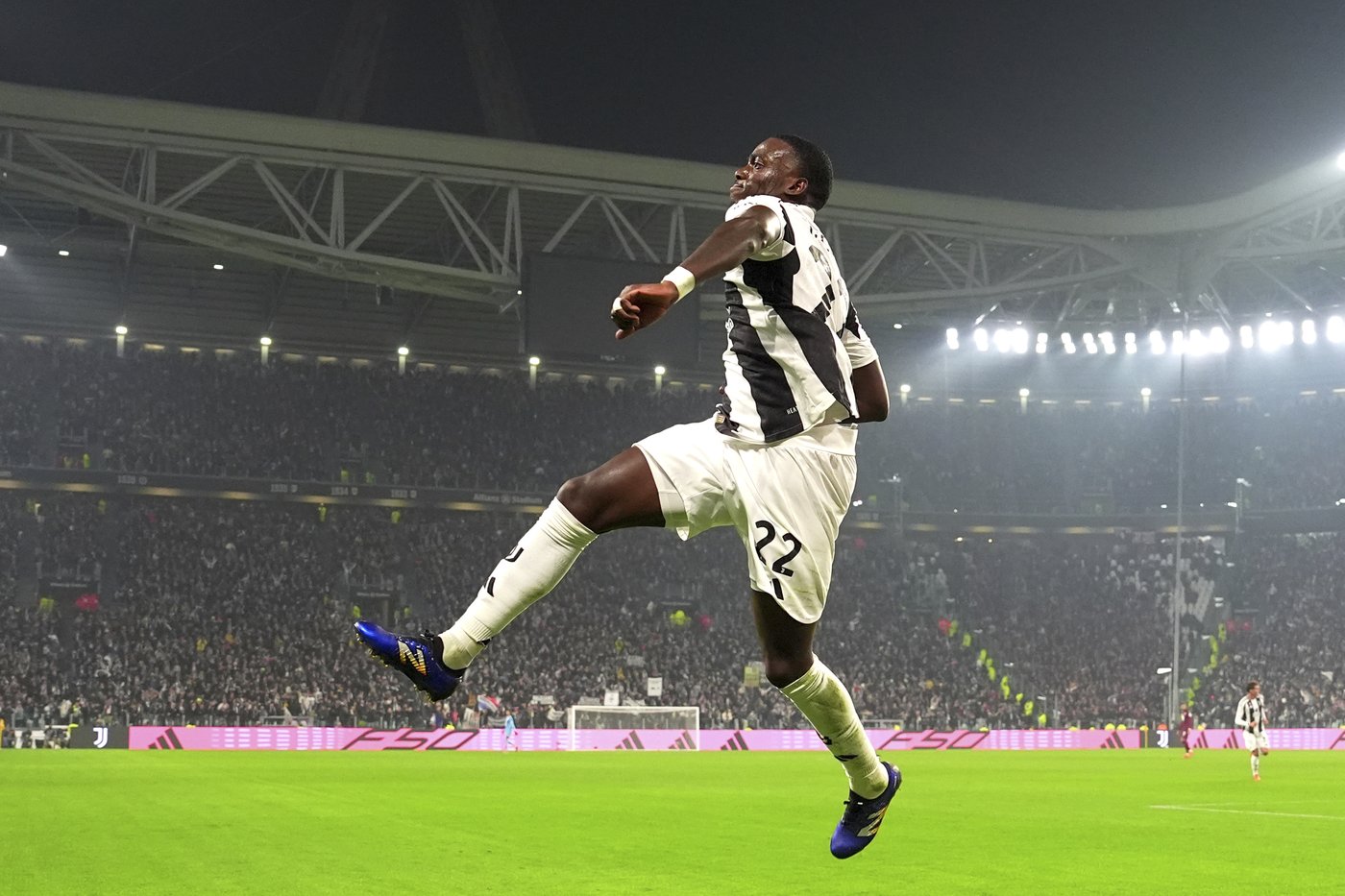 Weah on US roster for CONCACAF Nations League quarterfinal vs. Jamaica but suspended for first leg | iNFOnews.ca