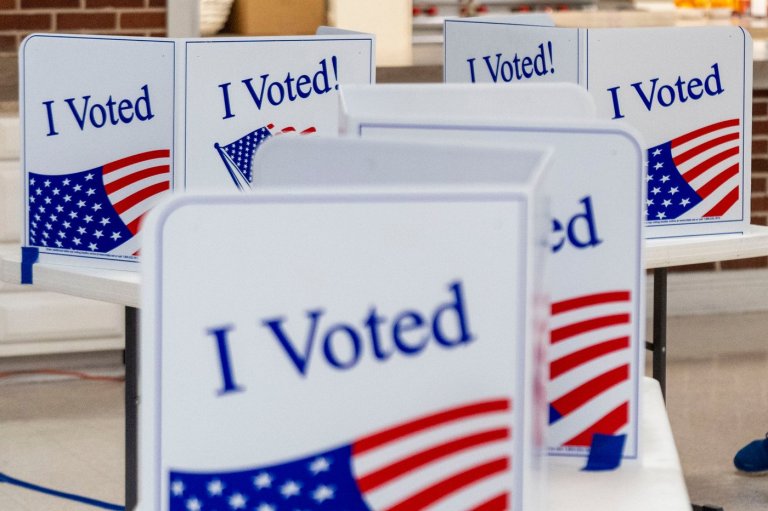 Former South Carolina elections director arrested after using state card to buy fuel, agents say | iNFOnews.ca