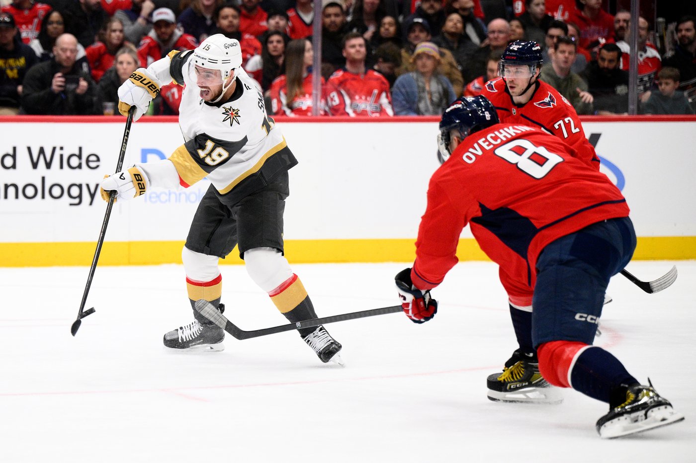 Capitals hold off Vegas' late comeback in a 3-2 victory over the Golden Knights | iNFOnews.ca
