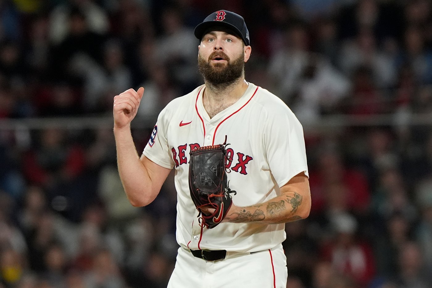 Right-hander Lucas Giolito agrees to deal with Padres for just under $2.8 million | iNFOnews.ca Right-hander Lucas Giolito agrees to deal with Padres for just under $2.8 million | iNFOnews.ca
