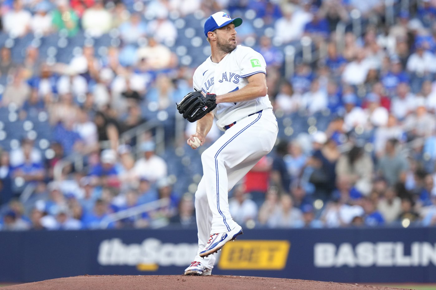 Phillies spoil Scherzer's historic night with 7-4 win over Blue Jays | iNFOnews.ca Phillies spoil Scherzer's historic night with 7-4 win over Blue Jays | iNFOnews.ca
