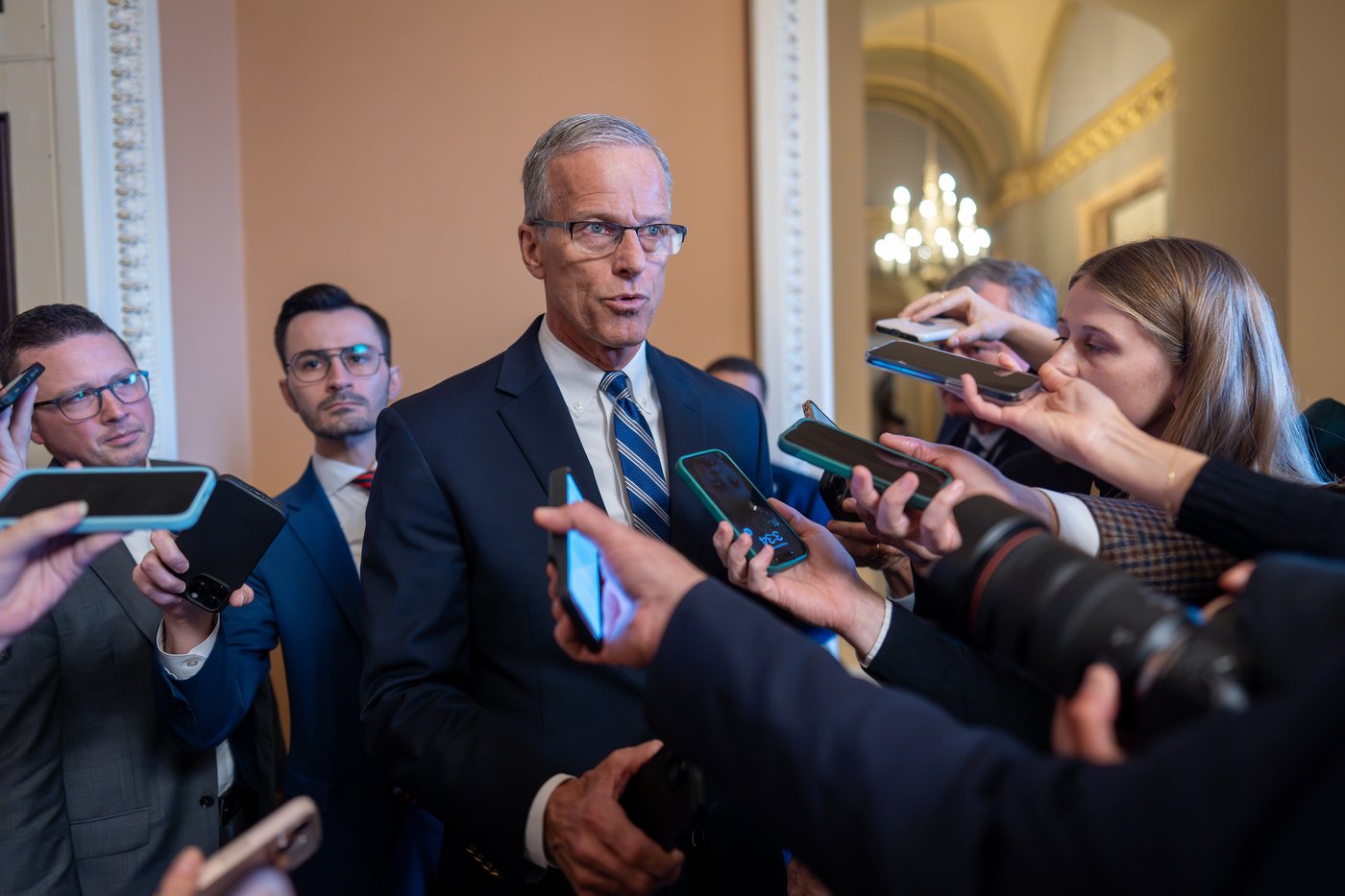 Republicans swat down Democratic offer to end shutdown as impasse continues into 38th day | iNFOnews.ca
