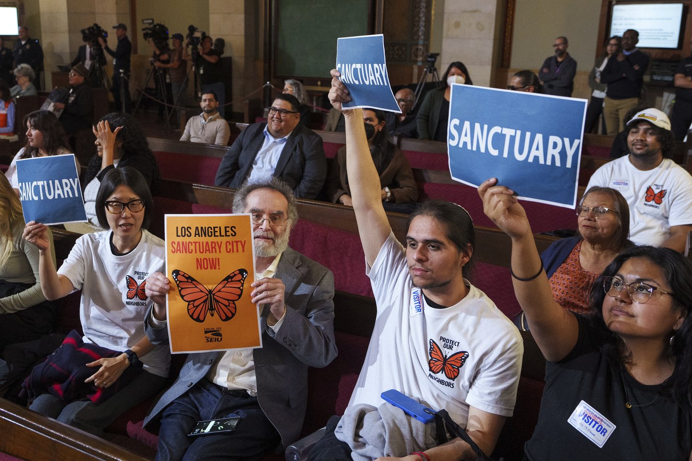 US communities spanning from red to blue blast Trump administration's sanctuary list | iNFOnews.ca