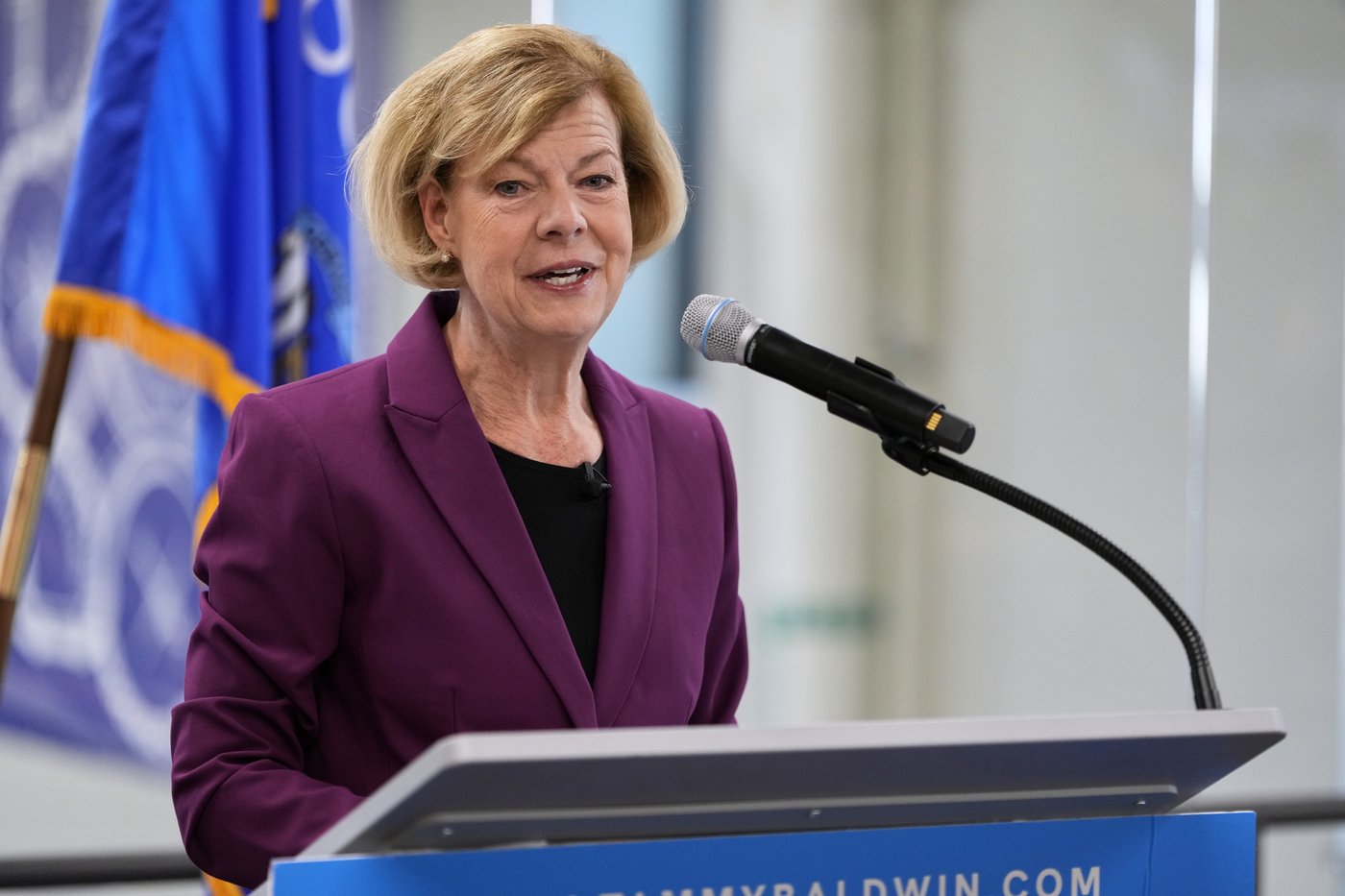Wisconsin Democratic Sen. Tammy Baldwin pledges to work with Trump and calls for less division | iNFOnews.ca