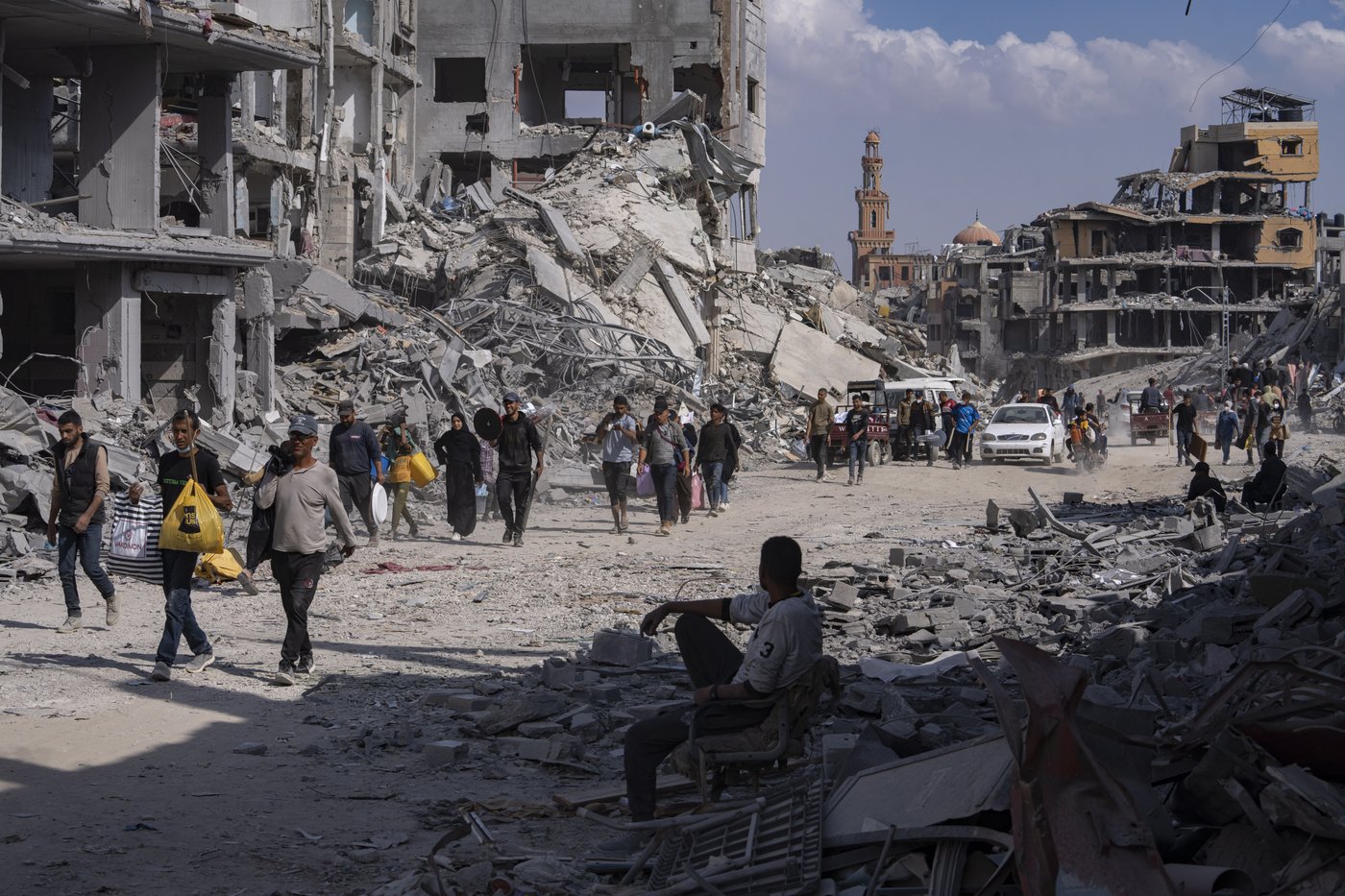 A displaced family's year of fleeing across the devastated Gaza Strip | iNFOnews.ca