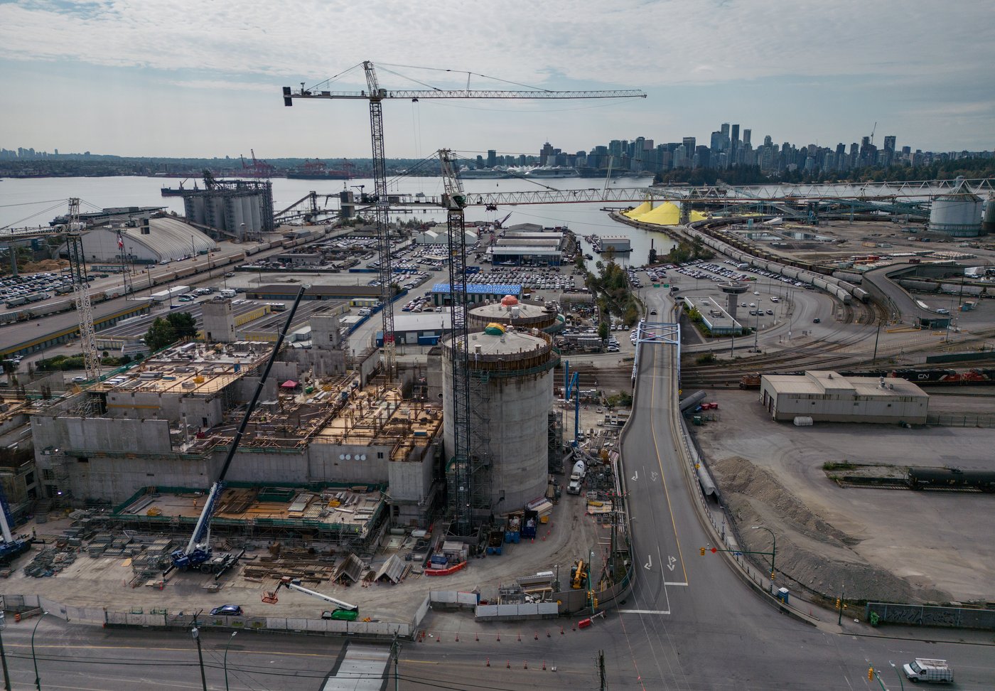 Stalled July growth reflects the economy's 'broader volatility': economist | iNFOnews.ca Stalled July growth reflects the economy's 'broader volatility': economist | iNFOnews.ca