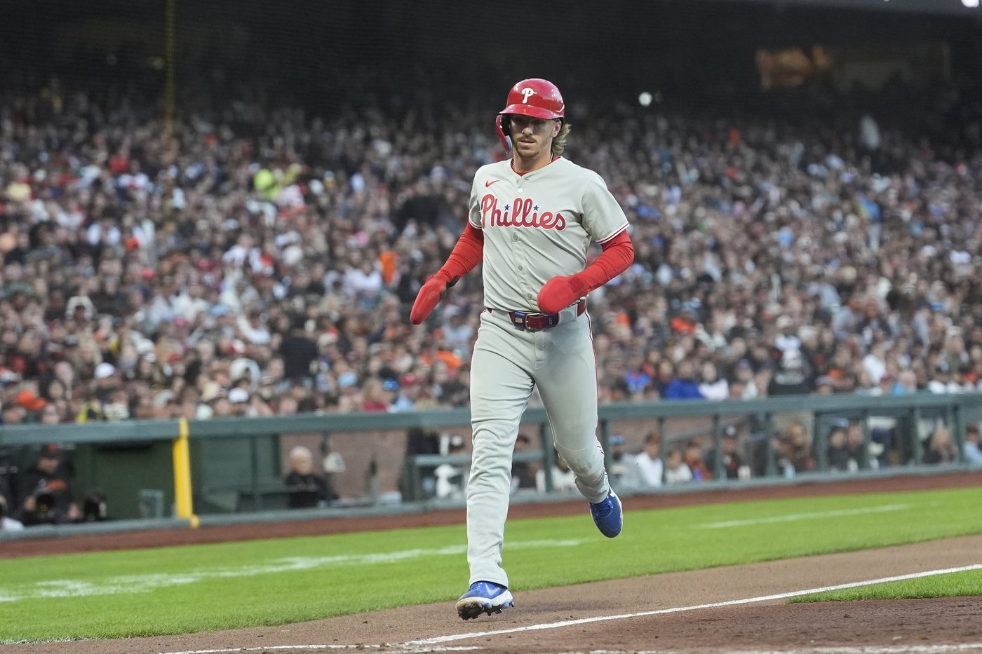Giants score 2 in 8th inning to beat Phillies 3-1 | iNFOnews.ca Giants score 2 in 8th inning to beat Phillies 3-1 | iNFOnews.ca