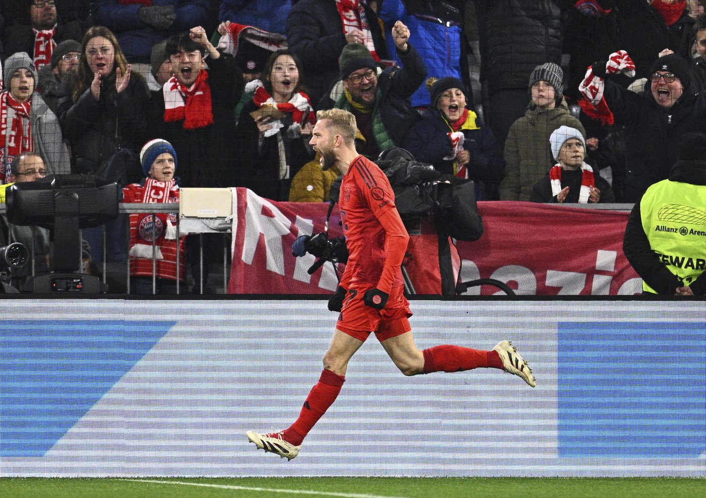 Bundesliga sees quickfire scoring record as Bayern puts five past dismal Leipzig | iNFOnews.ca