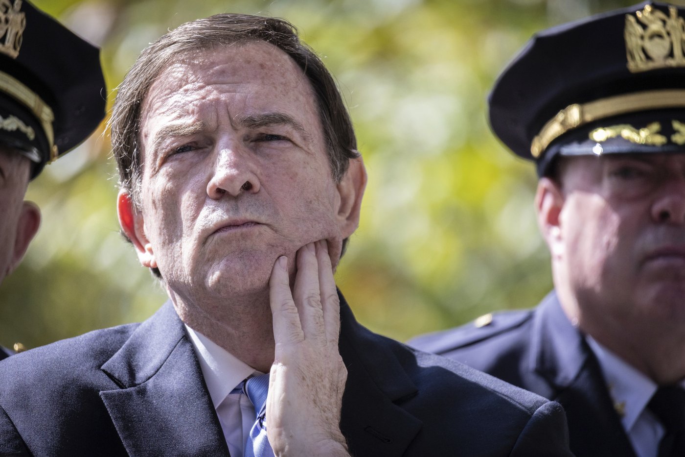New York City's interim police commissioner says federal authorities seized materials from his homes | iNFOnews.ca