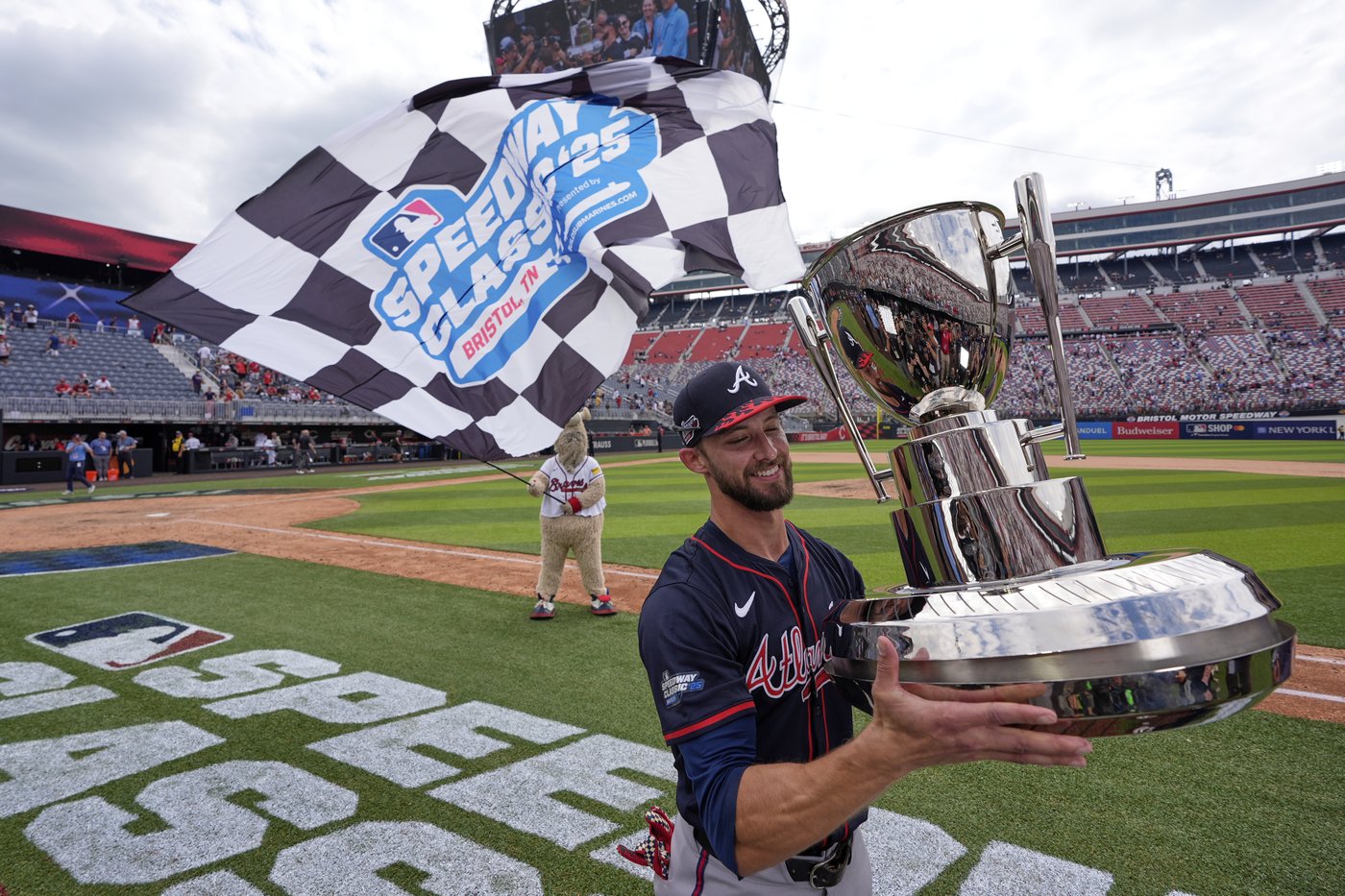 Play ball, take 2: The Braves take the MLB Speedway Classic at Bristol after rain suspension | iNFOnews.ca