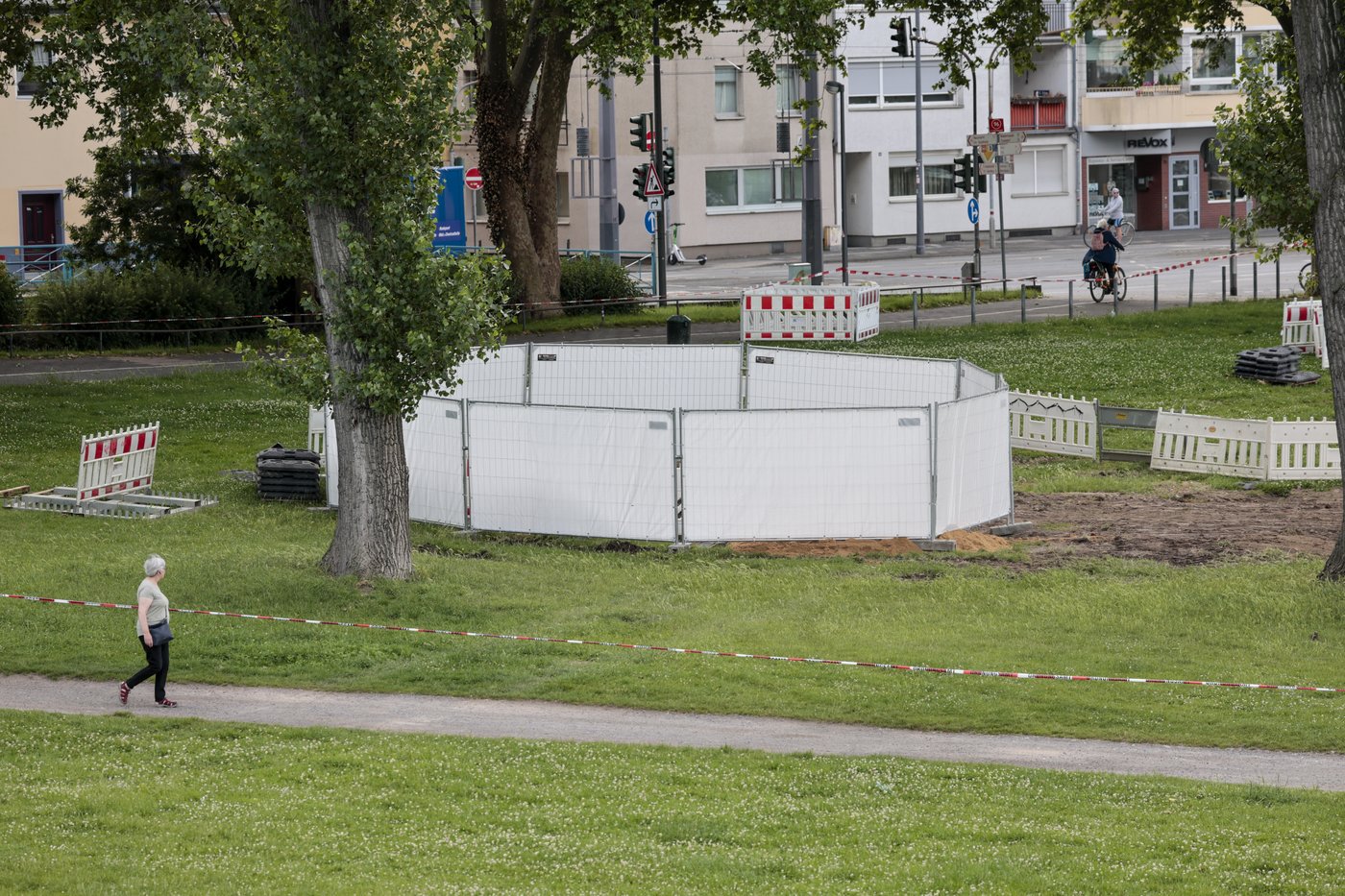 3 World War II bombs are defused in a German city's biggest postwar evacuation | iNFOnews.ca
