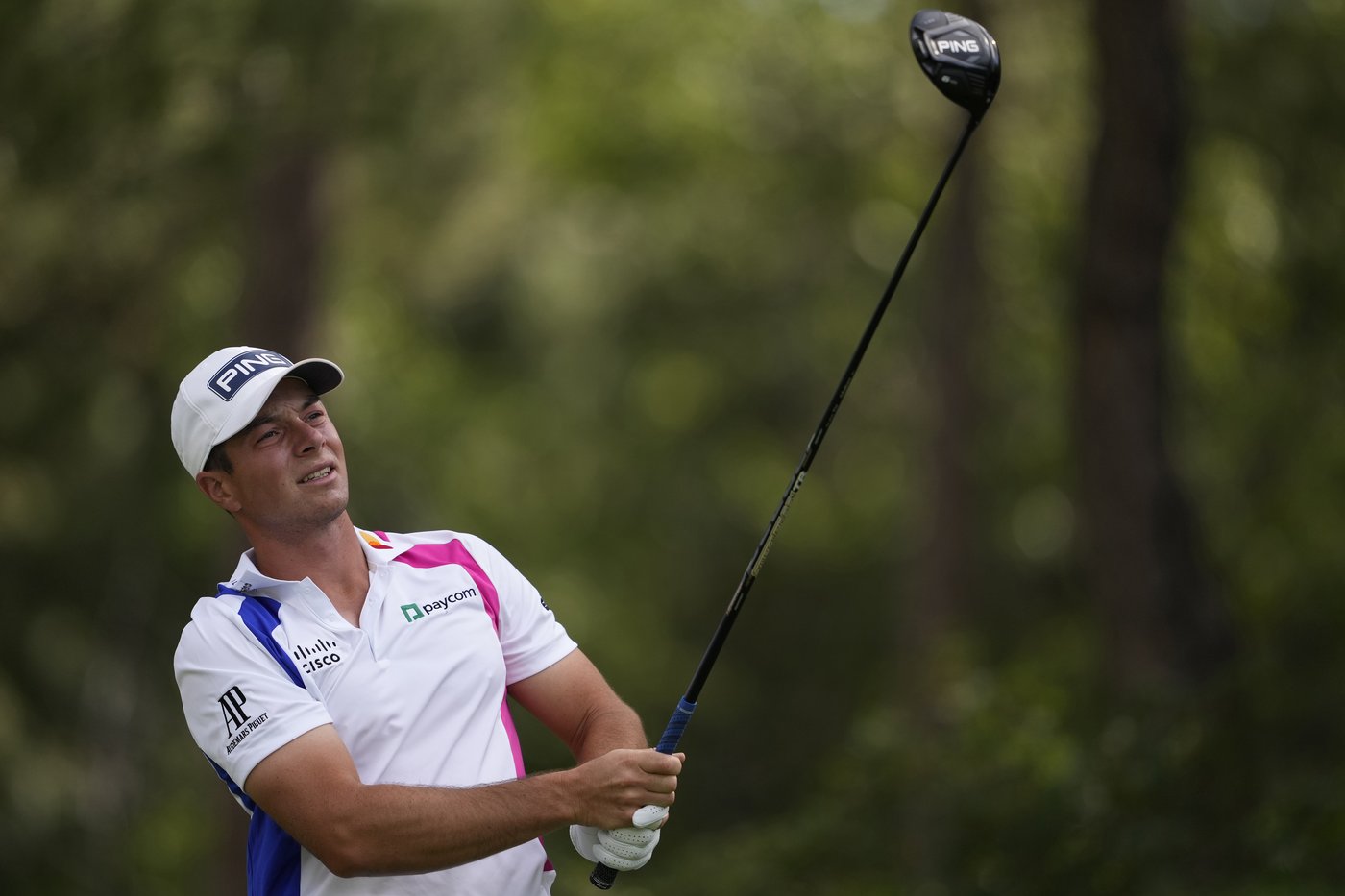 Viktor Hovland comes off a 4-month break in search of his swing and breaks a toe in Hawaii | iNFOnews.ca