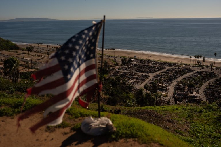 What life looks like a year after the deadly Los Angeles wildfires in photos | iNFOnews.ca