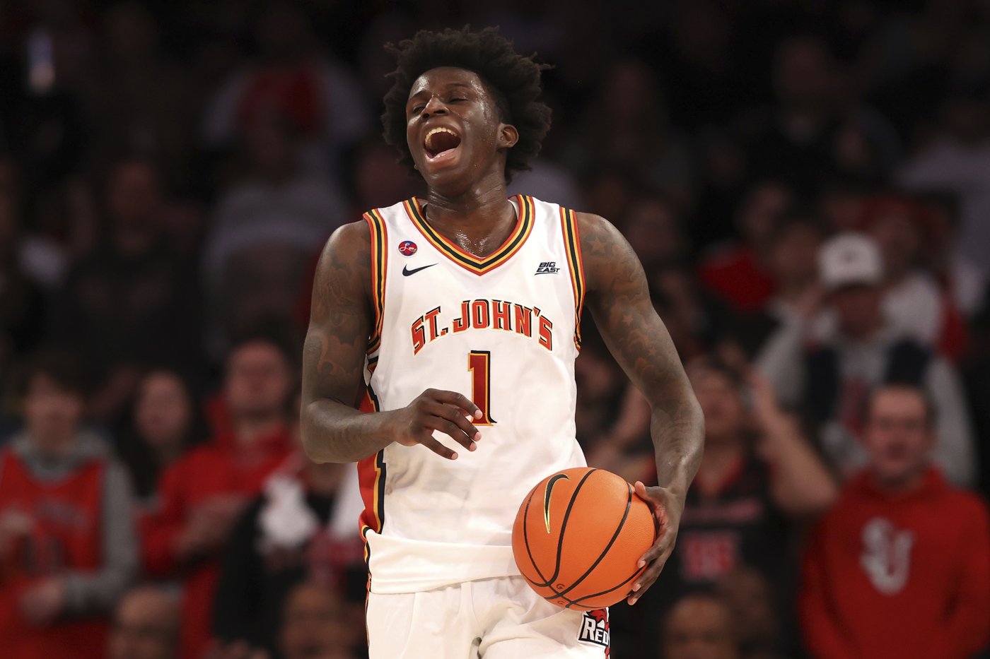 Richmond scores 24 and hits winning jumper as No. 15 St. John's holds off Providence 68-66 | iNFOnews.ca Richmond scores 24 and hits winning jumper as No. 15 St. John's holds off Providence 68-66 | iNFOnews.ca