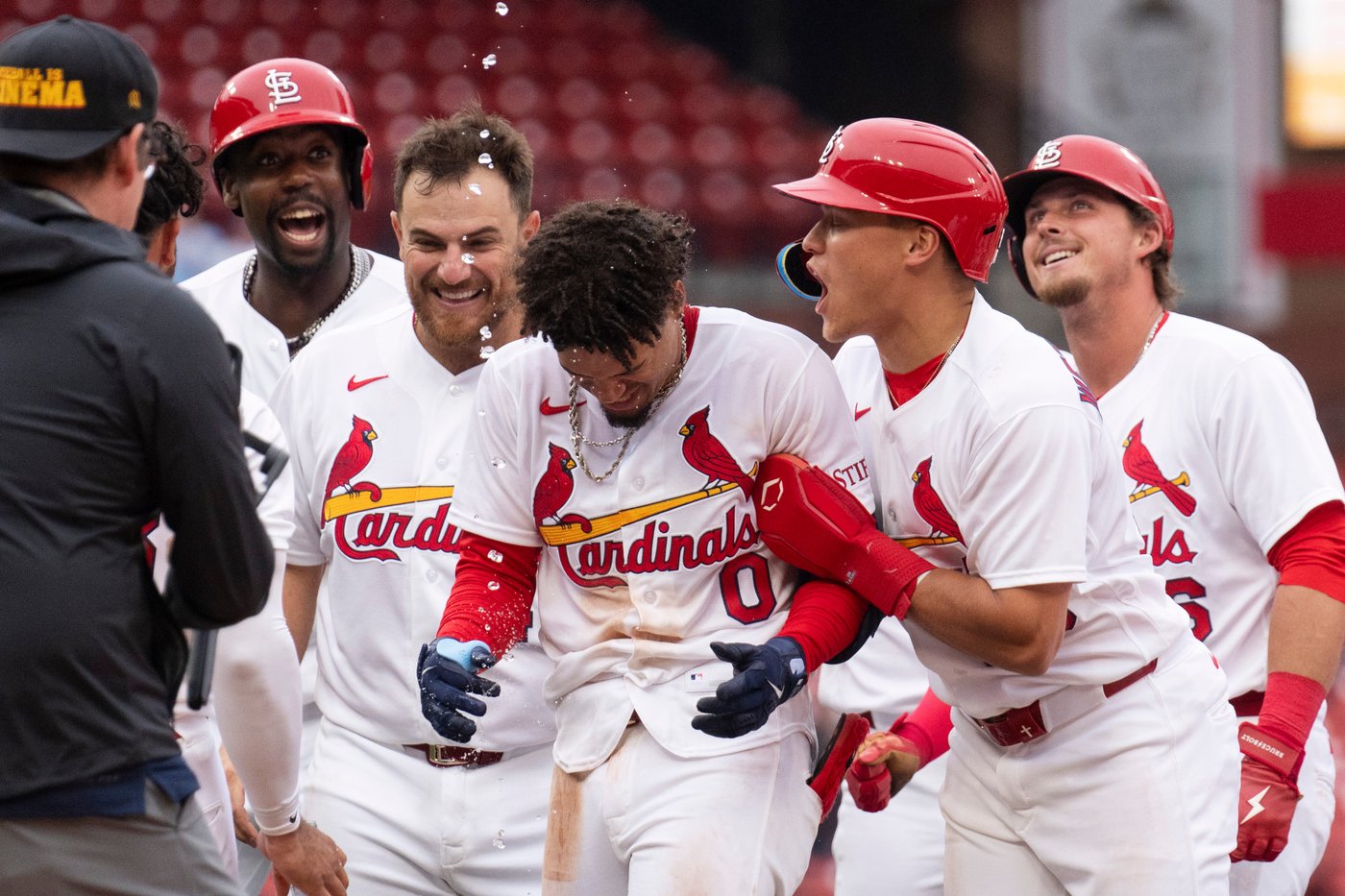 Masyn Winn's bloop single lifts Cardinals to 2-1 victory over slumping Mets in 11 innings | iNFOnews.ca Masyn Winn's bloop single lifts Cardinals to 2-1 victory over slumping Mets in 11 innings | iNFOnews.ca