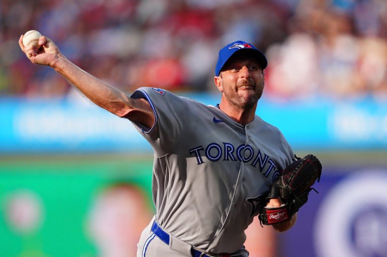 Toronto's Max Scherzer moves into 10th place all-time in strikeouts, passing Walter Johnson | iNFOnews.ca
