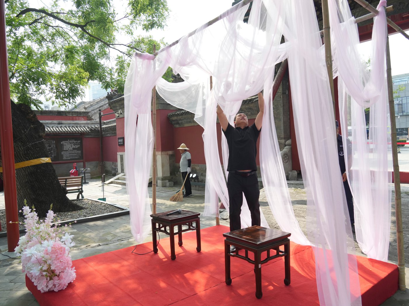 Chinese Valentine’s Day is rooted in legend and tradition, not just romance | iNFOnews.ca