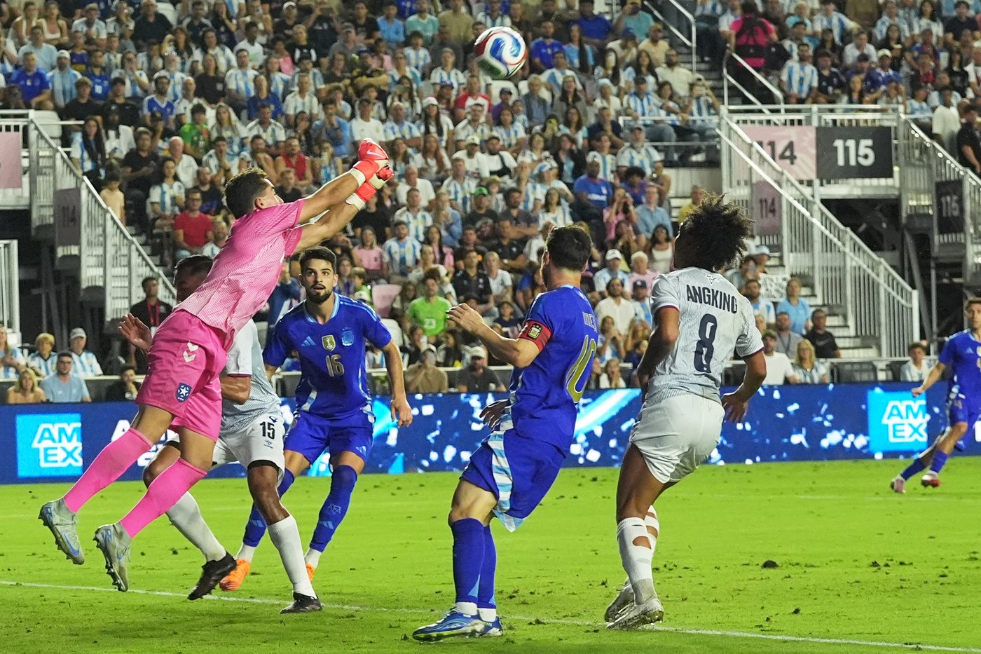 Messi gets two assists, Argentina beats Puerto Rico 6-0 in relocated soccer friendly | iNFOnews.ca