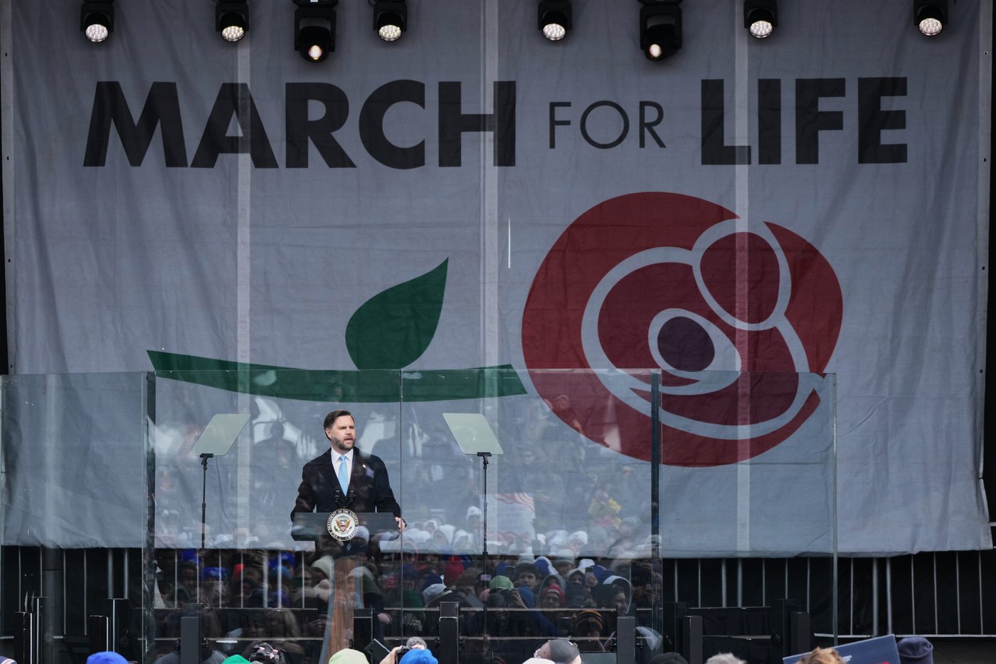 Vance touts the Trump administration's record against abortion at a Washington rally | iNFOnews.ca