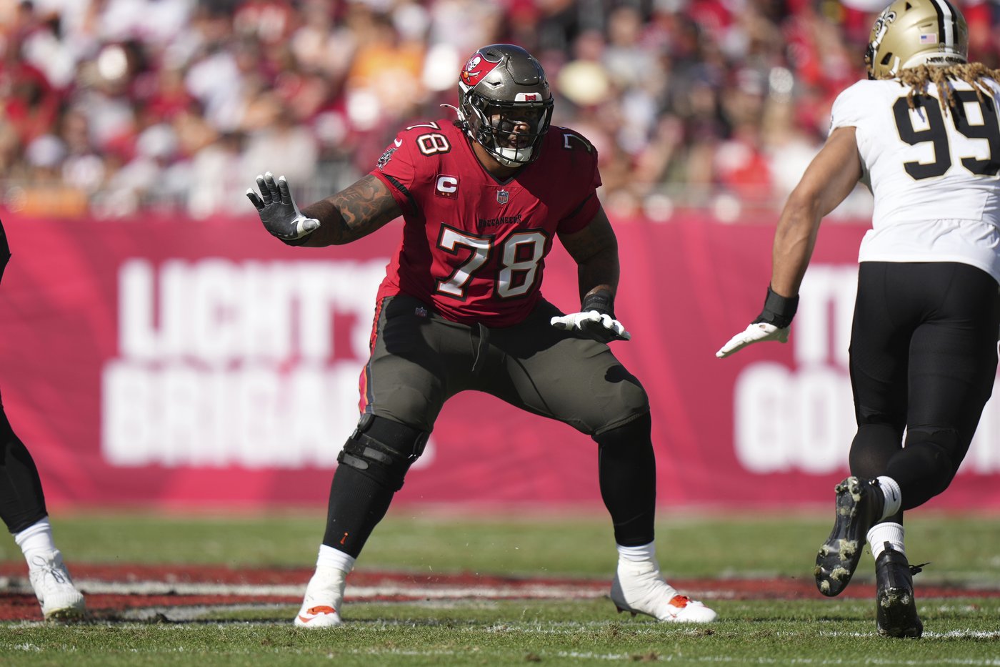 Lane Johnson selected the NFL's No. 1 offensive tackle by the AP | iNFOnews.ca