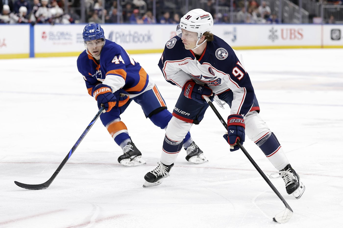 Horvat scores twice, Islanders beat Blue Jackets 3-1 | iNFOnews.ca
