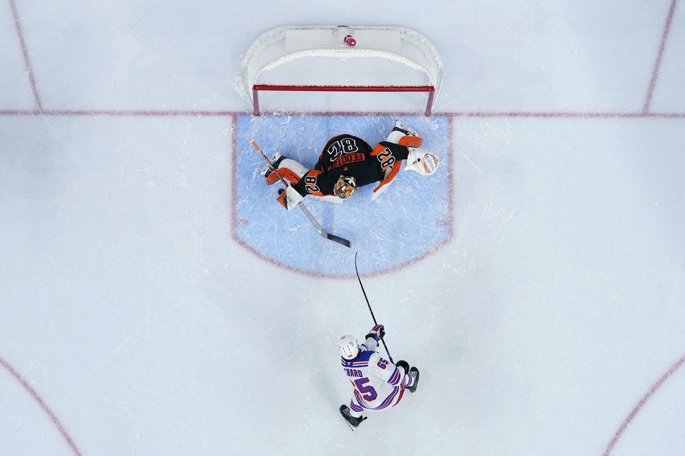 Travis Konecny scores twice in Philadelphia's 3-1 win over the Rangers | iNFOnews.ca