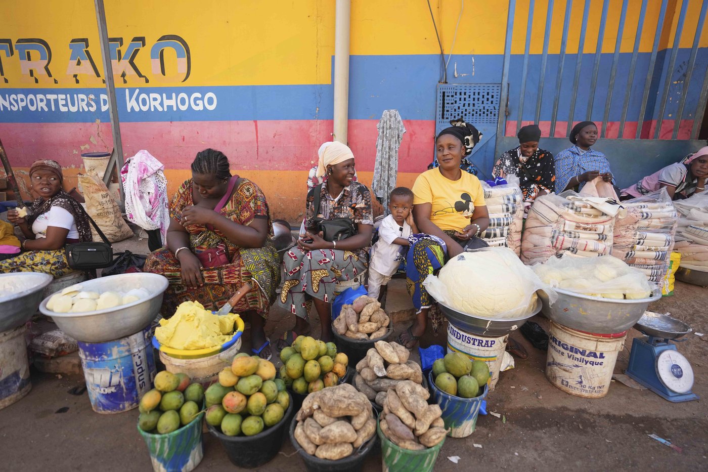 Anand says women are key in pursuit of shared economic growth with African countries | iNFOnews.ca