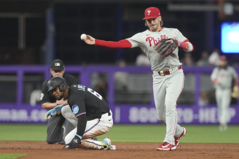 Bryson Stott hits 3-run homer and Phillies go deep 4 times in 9-3 win over the Marlins | iNFOnews.ca