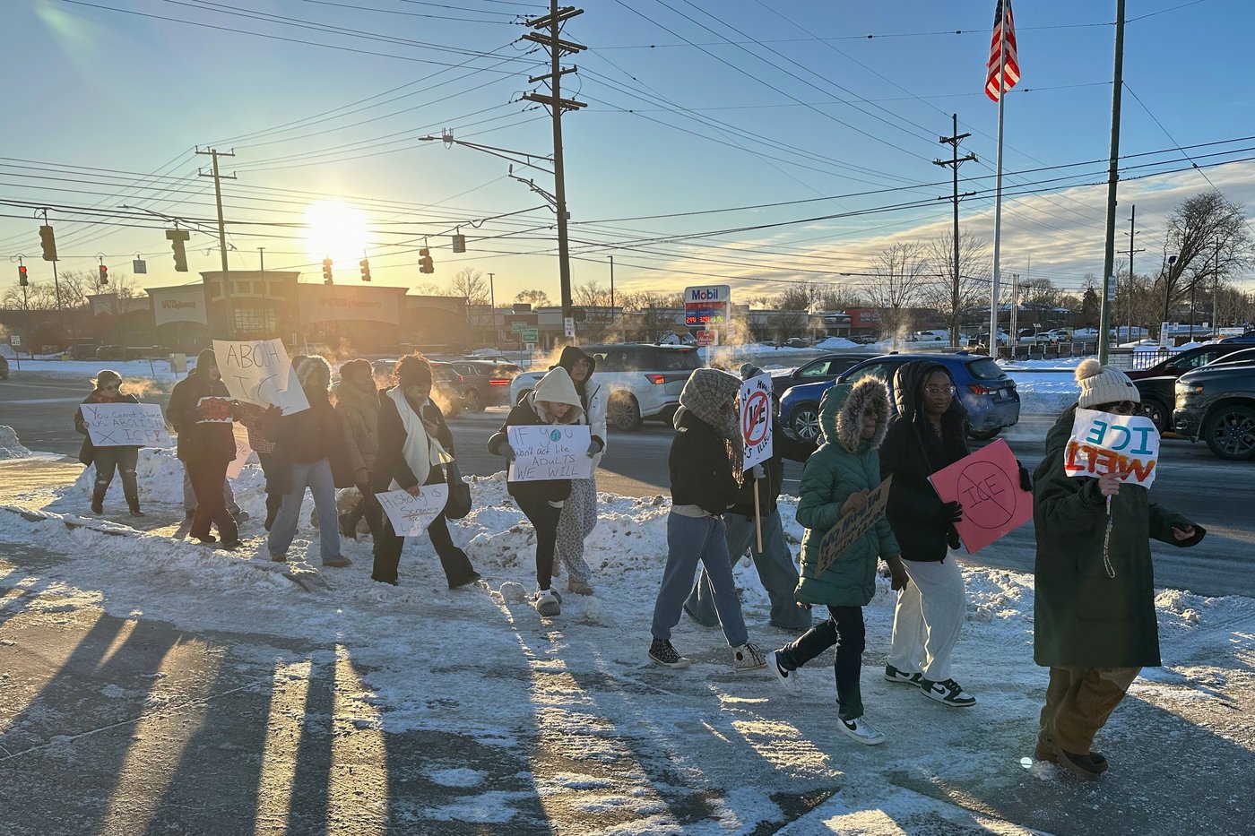 Protesters call for nationwide strike against Trump's immigration policies | iNFOnews.ca Protesters call for nationwide strike against Trump's immigration policies | iNFOnews.ca