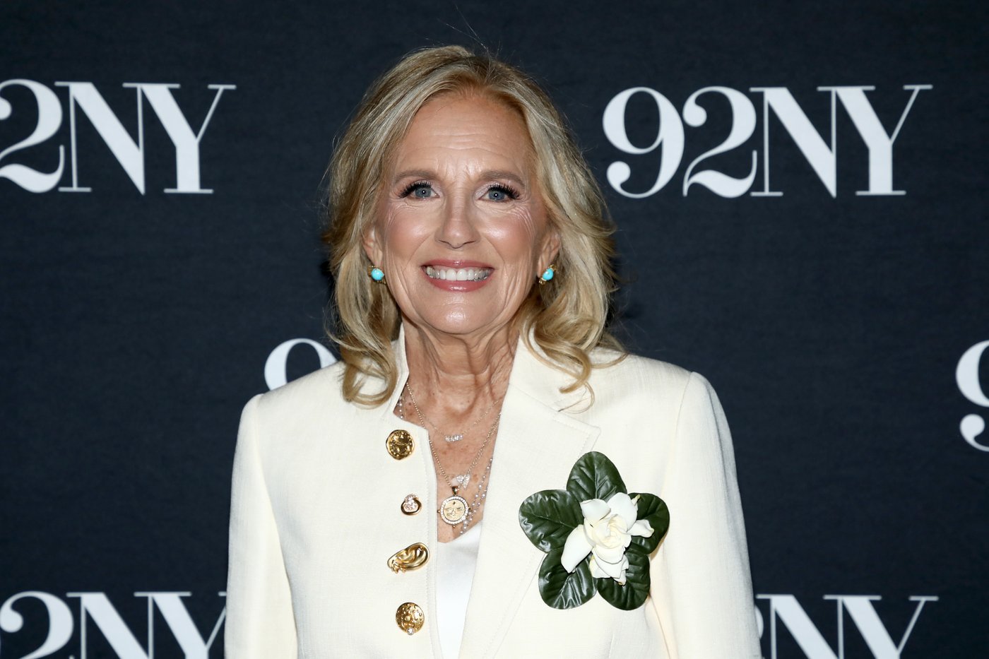 Jill Biden says she's sorry she didn't talk more about son Hunter's drug addiction | iNFOnews.ca Jill Biden says she's sorry she didn't talk more about son Hunter's drug addiction | iNFOnews.ca