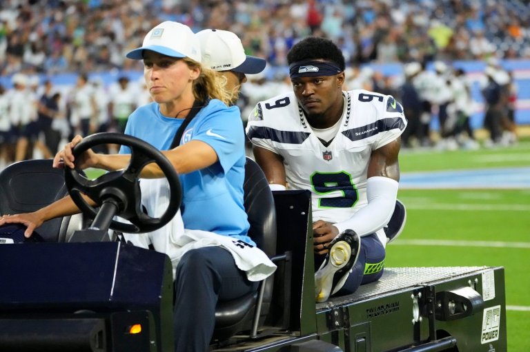 Rookie LB Bud Clark among 2 major injuries for Seahawks against the Titans | iNFOnews.ca