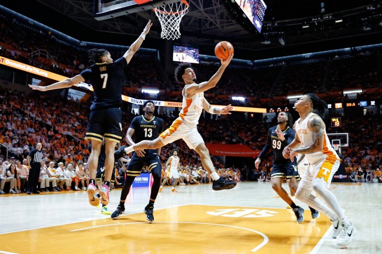 Tyler Tanner scores 25 to lead No. 24 Vanderbilt past No. 23 Tennessee 86-82 | iNFOnews.ca