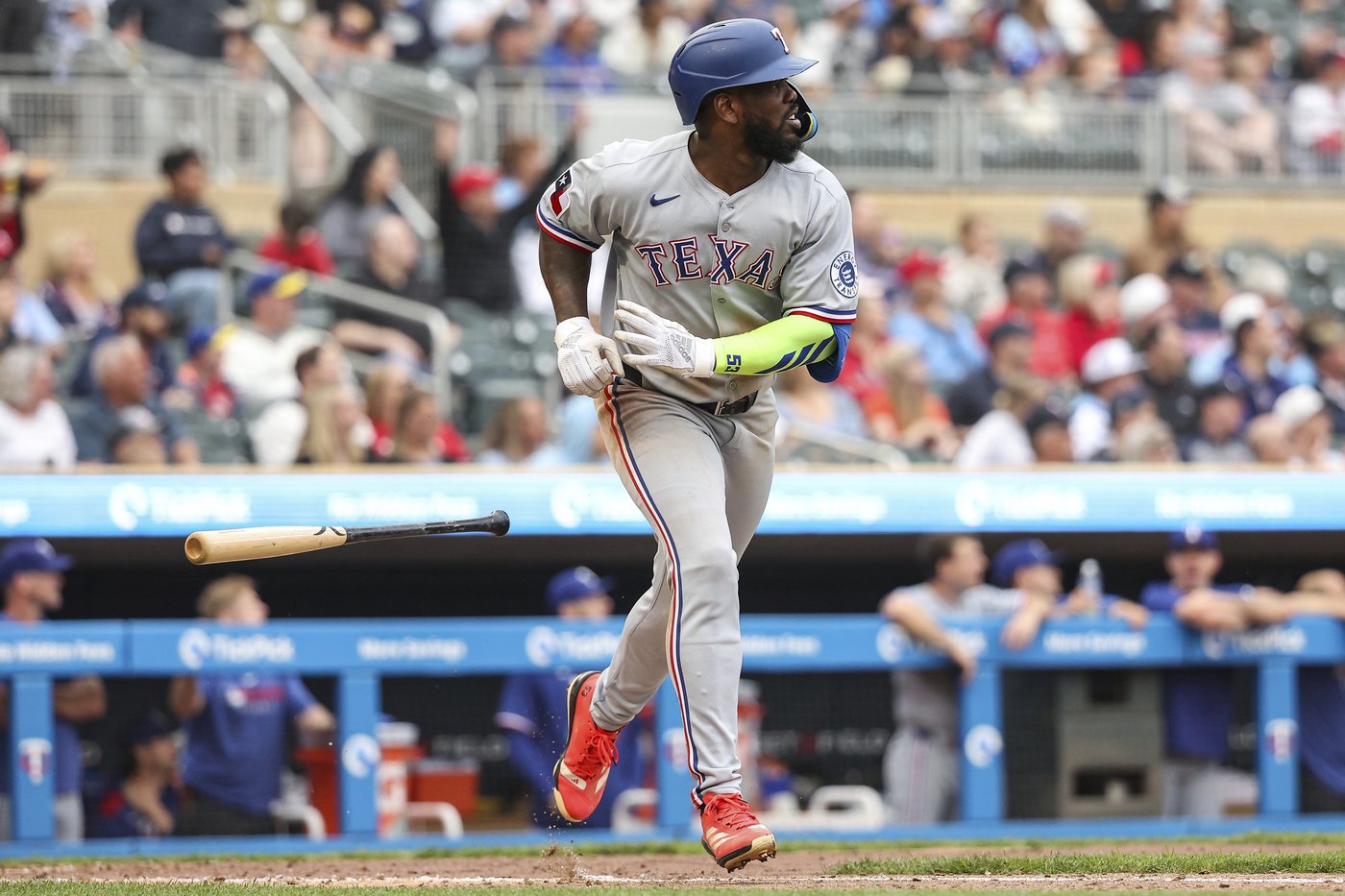 Rangers hit season-high 6 home runs in a 16-3 romp over the Twins | iNFOnews.ca Rangers hit season-high 6 home runs in a 16-3 romp over the Twins | iNFOnews.ca
