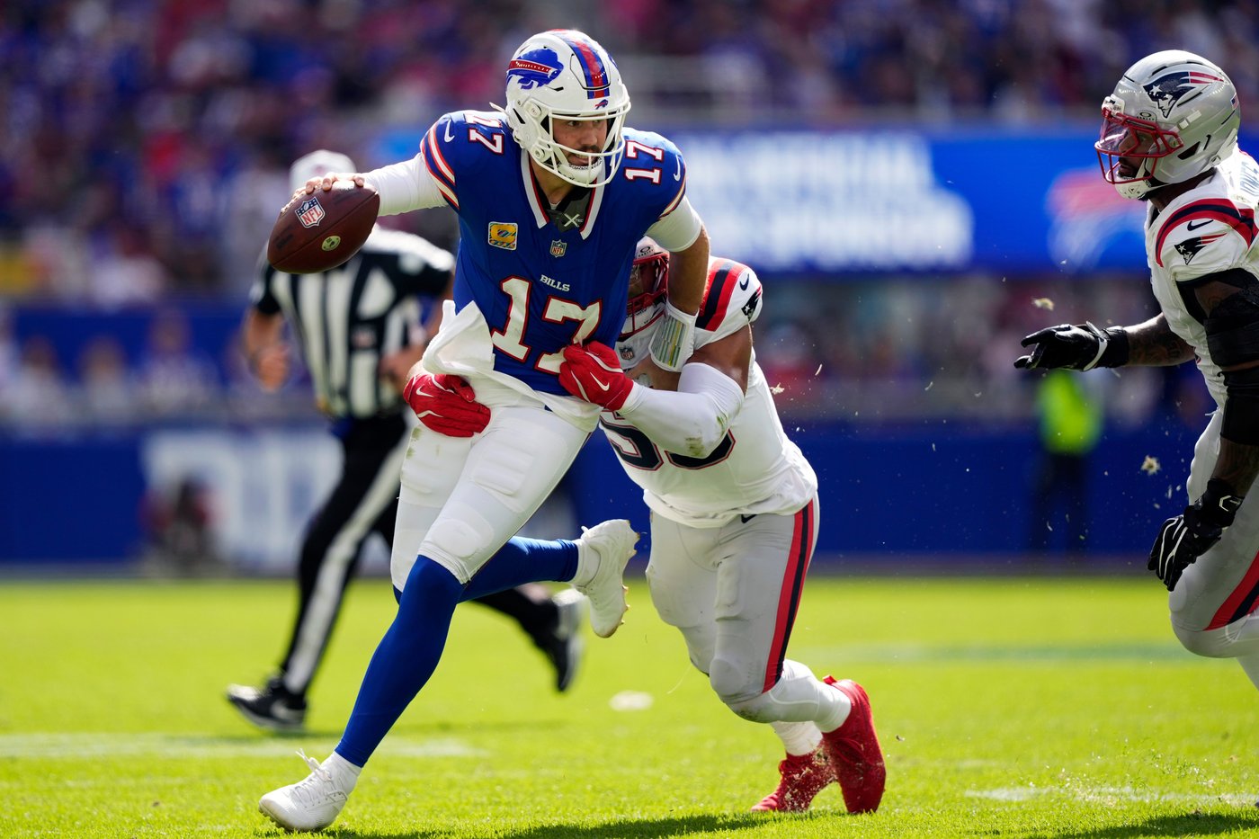 Josh Allen laments not throwing ball away, after interception seals Bills loss to New England | iNFOnews.ca Josh Allen laments not throwing ball away, after interception seals Bills loss to New England | iNFOnews.ca