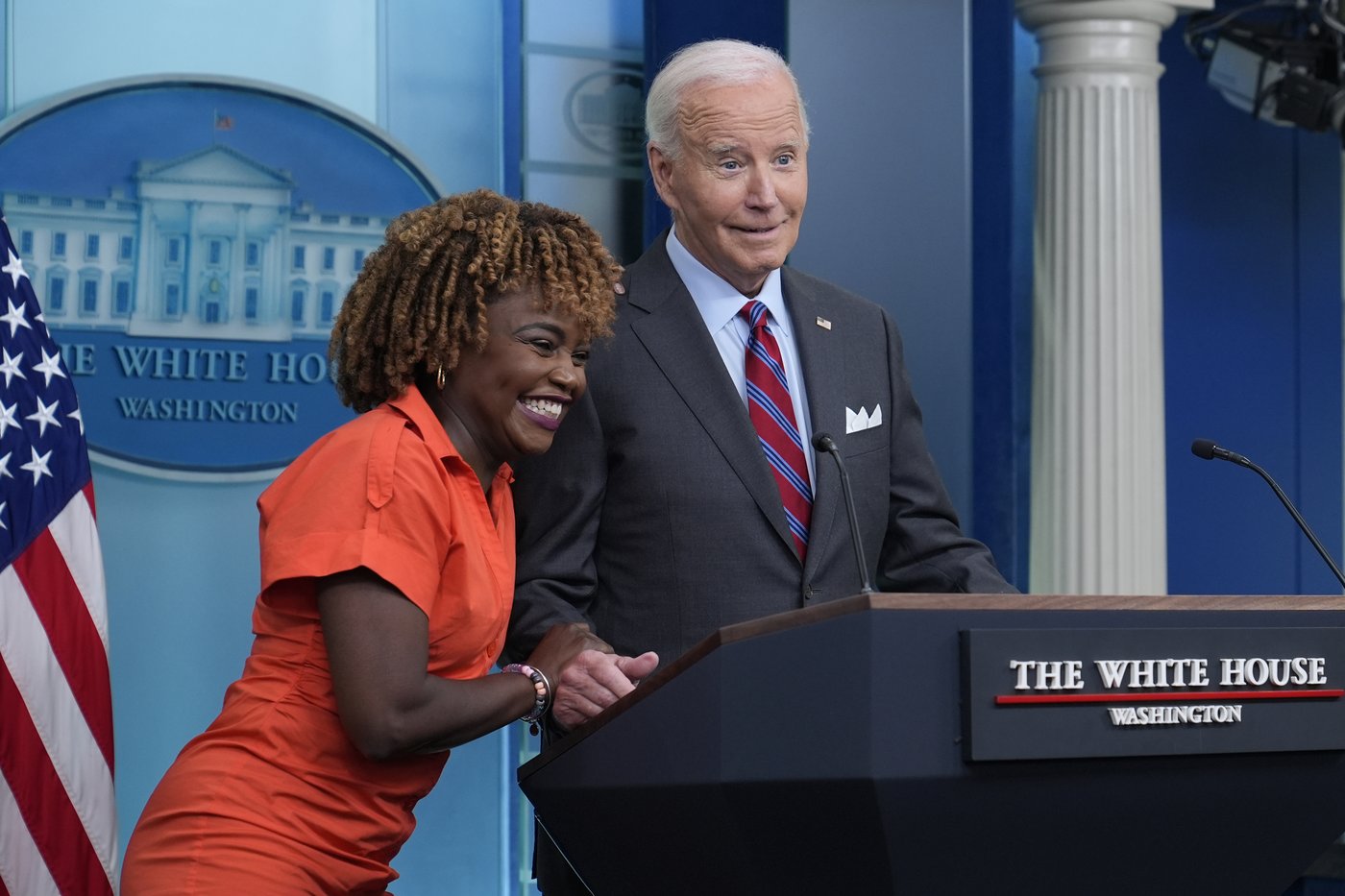 Biden talks election, economy and Middle East in surprise news briefing | iNFOnews.ca
