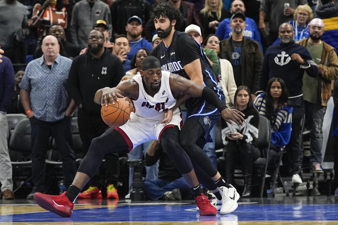 Magic tie franchise record with 25-point comeback in 121-114 win over Heat | iNFOnews.ca Magic tie franchise record with 25-point comeback in 121-114 win over Heat | iNFOnews.ca