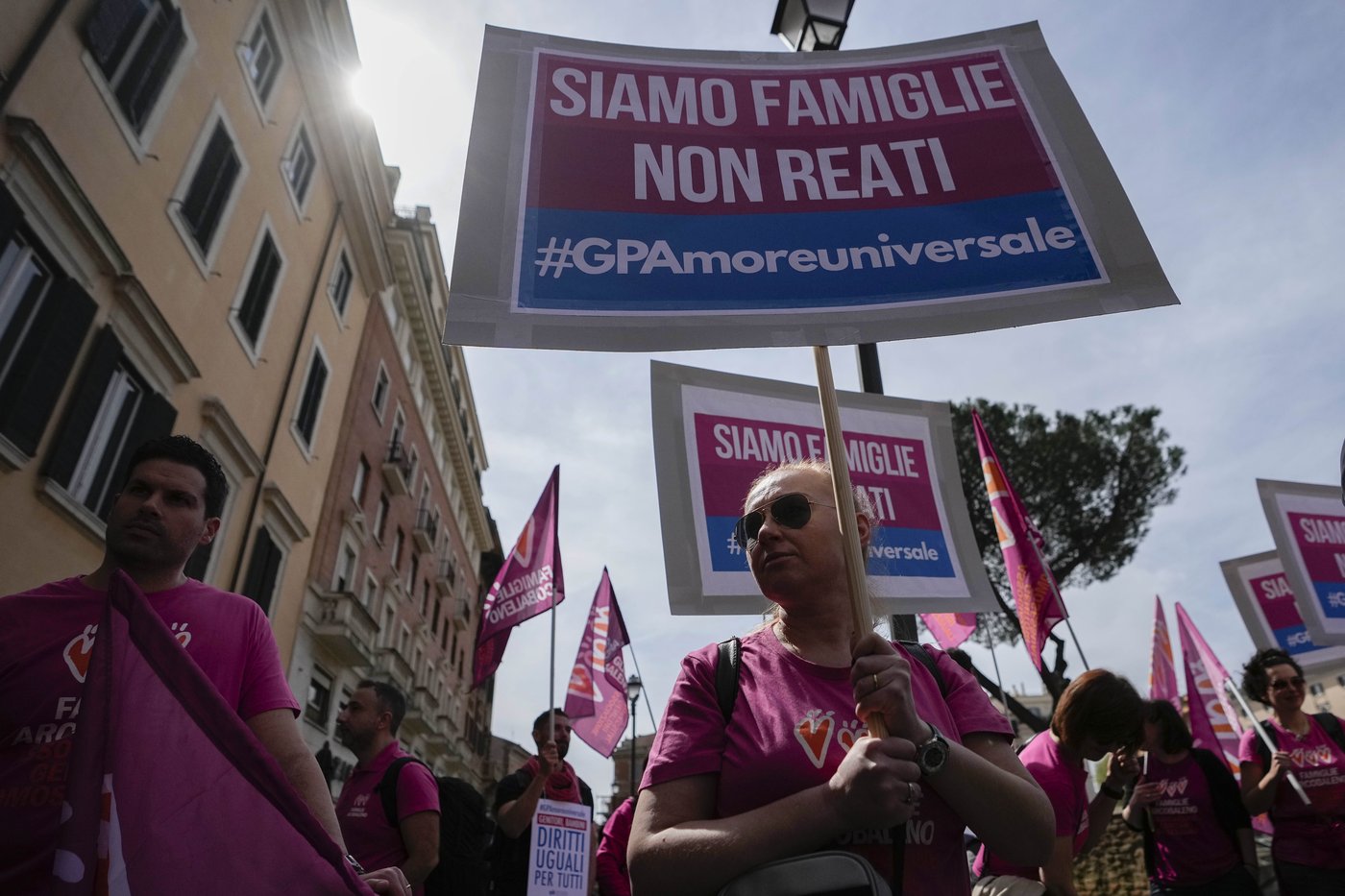 Italy expands its ban on surrogacy to overseas as critics say it targets same-sex couples | iNFOnews.ca