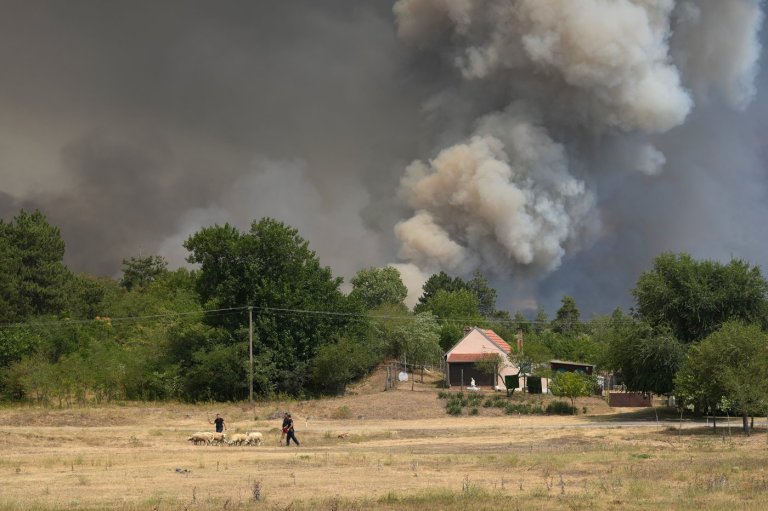 Serbia races to contain wildfires as Europe’s blistering heat wave grips the Balkans | iNFOnews.ca