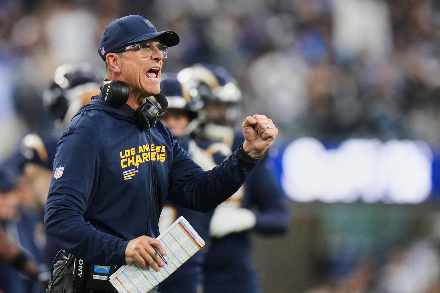 Chargers expect to have QB Justin Herbert for Monday night showdown against reeling Eagles | iNFOnews.ca Chargers expect to have QB Justin Herbert for Monday night showdown against reeling Eagles | iNFOnews.ca