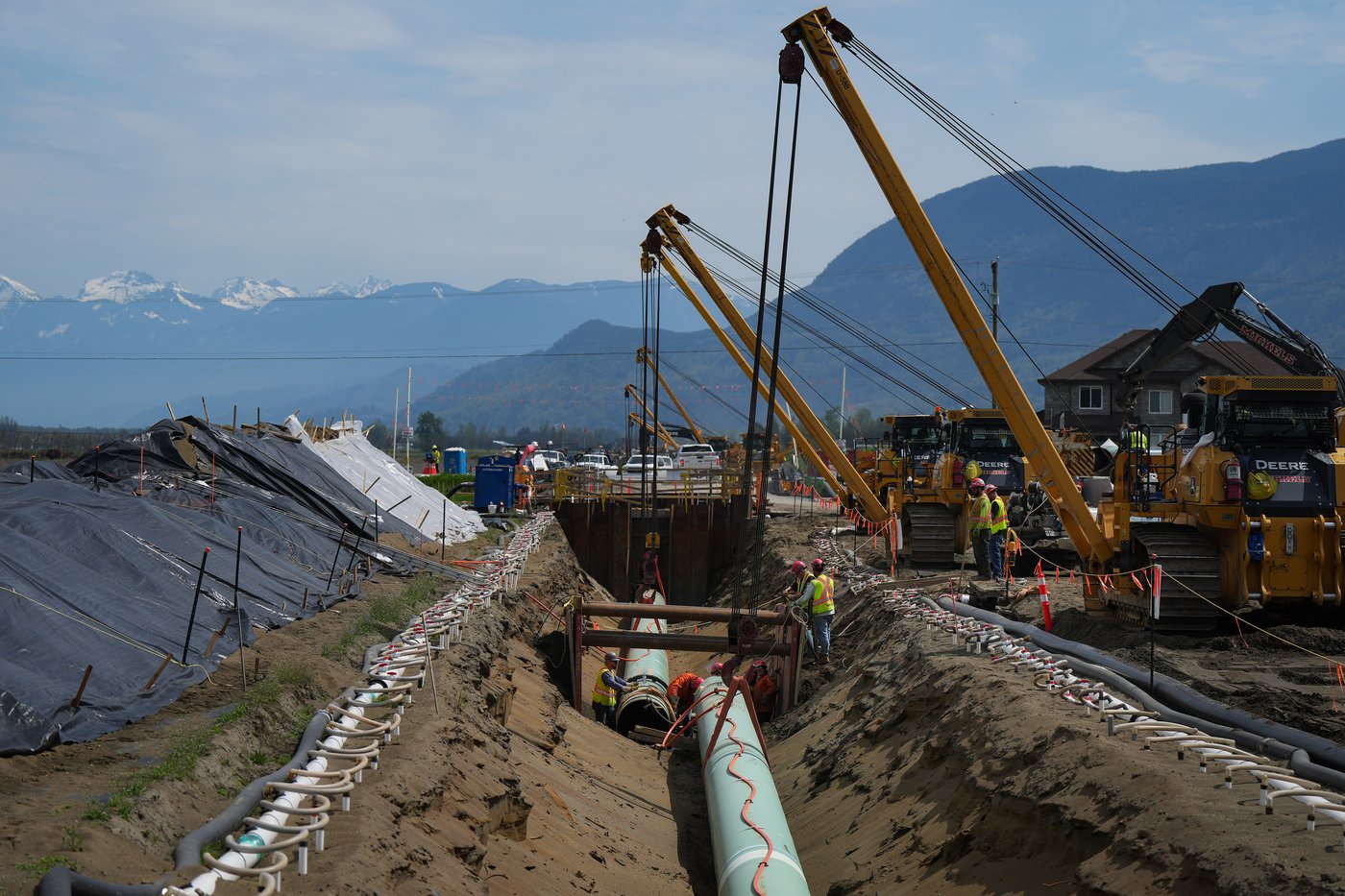 Ottawa opens up 15% Trans Mountain equity stake to Indigenous groups on pipeline path | iNFOnews.ca