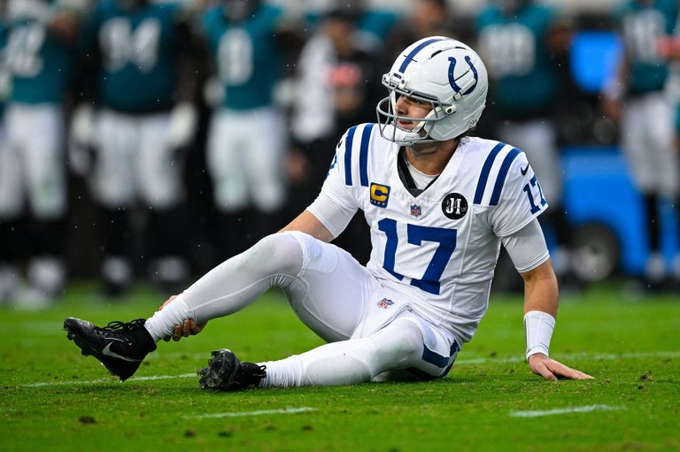 Colts QB Daniel Jones sidelined with right Achilles tendon injury | iNFOnews.ca